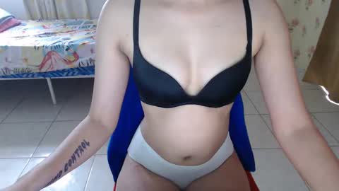 Snapshot of creamypussy18x chatting on 03-04-25, 04:49 creamypussy18x online show from 03-04-25, 04:49