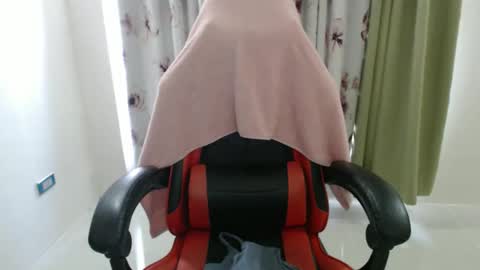 Snapshot of creamypussy18x chatting on 11-11-25, 11:16 creamypussy18x online show from 11-11-25, 11:16