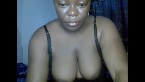 Snapshot of creamypussyxx chatting on 05-18-26, 11:27 creamypussyxx online show from 05-18-26, 11:27