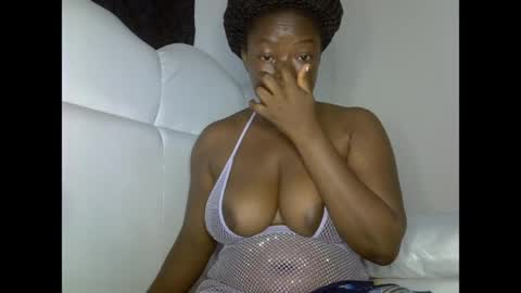 Snapshot of creamypussyxx chatting on 05-31-26, 07:04 creamypussyxx online show from 05-31-26, 07:04