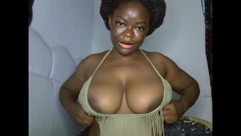 Snapshot of creamypussyxx chatting on 06-05-26, 06:31 creamypussyxx online show from 06-05-26, 06:31