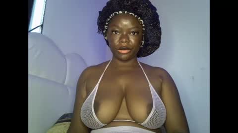 Snapshot of creamypussyxx chatting on 06-07-26, 07:56 creamypussyxx online show from 06-07-26, 07:56