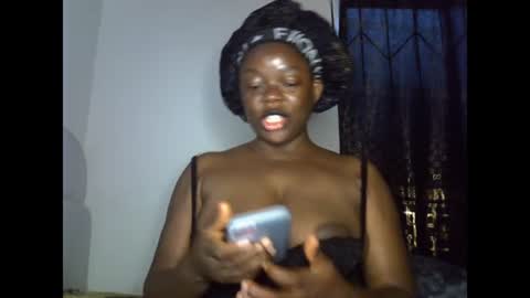 Snapshot of creamypussyxx chatting on 06-13-26, 08:23 creamypussyxx online show from 06-13-26, 08:23