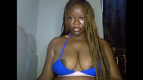 Snapshot of creamypussyxx chatting on 06-15-26, 08:27 creamypussyxx online show from 06-15-26, 08:27