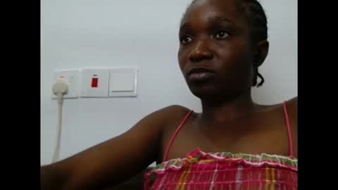 creamyxsugar online show from 10-03-25, 09:23