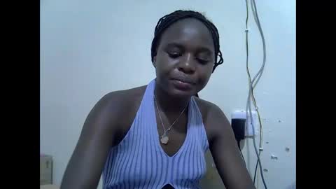 Snapshot of creamyypussyy chatting on 11-29-25, 01:08 creamyypussyy online show from 11-29-25, 01:08