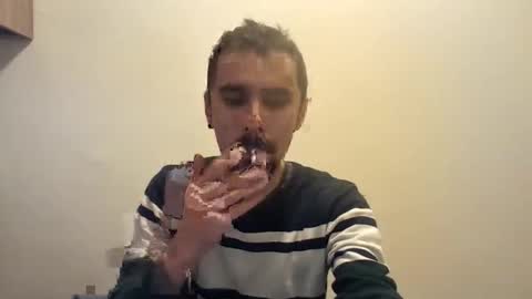 Snapshot of creativexx2 chatting on 01-14-26, 12:44 creativexx2 online show from 01-14-26, 12:44