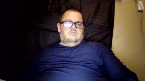 Snapshot of creeeping_death chatting on 12-18-24, 07:36 The hopeless romantic online show from 12-18-24, 07:36