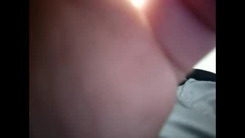 Snapshot of creeeping_death chatting on 01-03-25, 05:10 The hopeless romantic online show from 01-03-25, 05:10