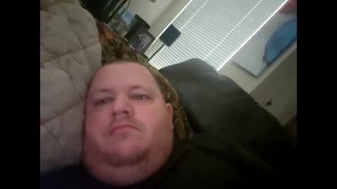 Snapshot of creeeping_death chatting on 02-22-25, 08:09 The hopeless romantic online show from 02-22-25, 08:09