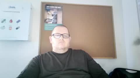 Snapshot of creeeping_death chatting on 02-22-25, 11:46 The hopeless romantic online show from 02-22-25, 11:46