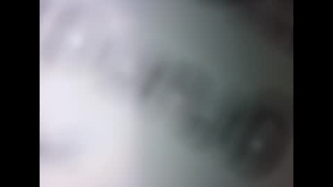 Snapshot of creeeping_death chatting on 09-10-25, 03:39 The hopeless romantic online show from 09-10-25, 03:39