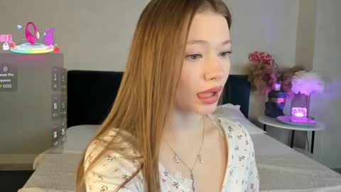 Kitty online show from 11-10-25, 02:32