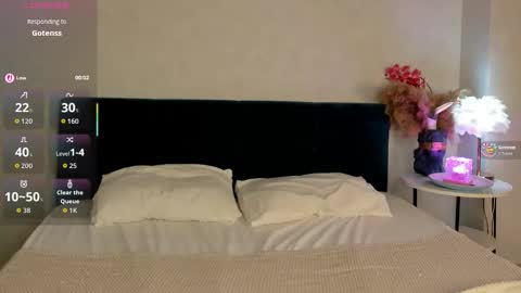 Kitty online show from 11-13-25, 02:32