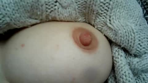 Snapshot of cremina chatting on 12-23-24, 08:44 cremina online show from 12-23-24, 08:44