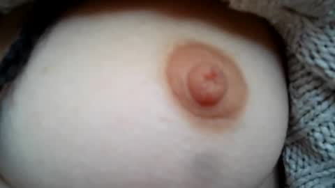 Snapshot of cremina chatting on 10-11-25, 10:36 cremina online show from 10-11-25, 10:36