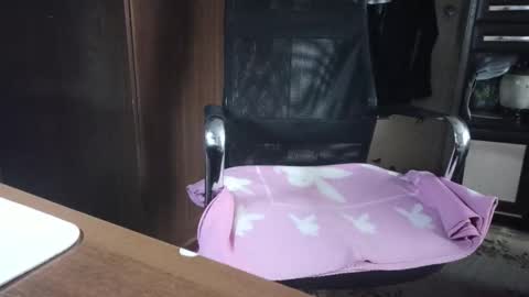 cremjee  online show from 03-13-26, 02:45