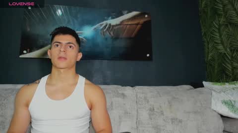 Snapshot of crhistian1_ chatting on 01-04-25, 09:20 CRHISTIAN online show from 01-04-25, 09:20