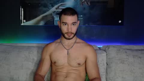 Snapshot of crhistian1_ chatting on 09-14-25, 04:39 CRHISTIAN online show from 09-14-25, 04:39