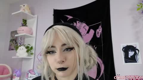 Snapshot of crimsonkitten chatting on 01-20-25, 04:32 Crimson Kitten online show from 01-20-25, 04:32