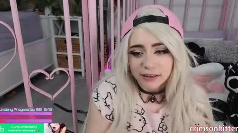 Snapshot of crimsonkitten chatting on 03-01-25, 10:55 Crimson Kitten online show from 03-01-25, 10:55