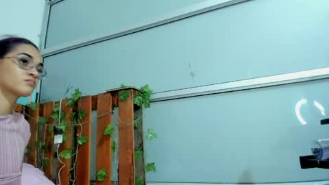 cris_dulce online show from 04-01-26, 05:54