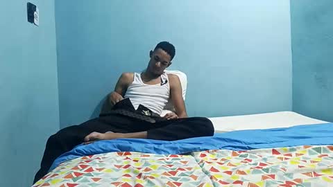 crishot1125 online show from 02-05-26, 01:43