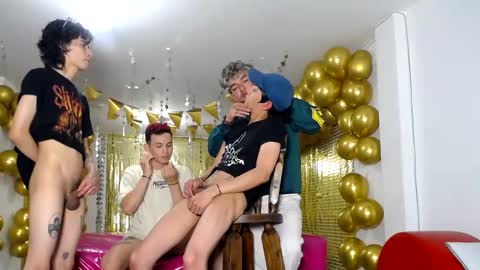 crismens online show from 12-23-24, 06:11