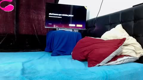 Snapshot of criss1964 chatting on 12-04-24, 05:22 yereimis y jaider  online show from 12-04-24, 05:22