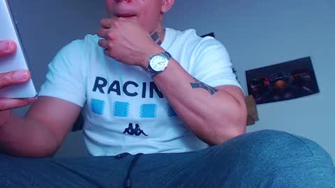 Snapshot of criss__tom chatting on 01-13-25, 01:34 Cristopher online show from 01-13-25, 01:34