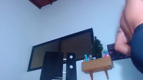 Snapshot of criss__tom chatting on 02-15-25, 05:41 Cristopher online show from 02-15-25, 05:41