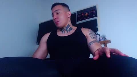 Snapshot of criss__tom chatting on 11-08-25, 02:12 Cristopher online show from 11-08-25, 02:12