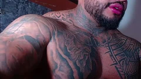 Snapshot of criss_zander202 chatting on 01-14-25, 09:51 criss zander online show from 01-14-25, 09:51