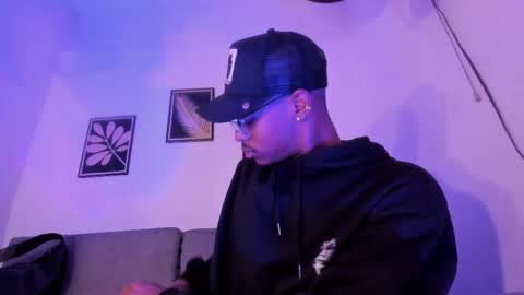 criss_zuri online show from 04-27-26, 12:03