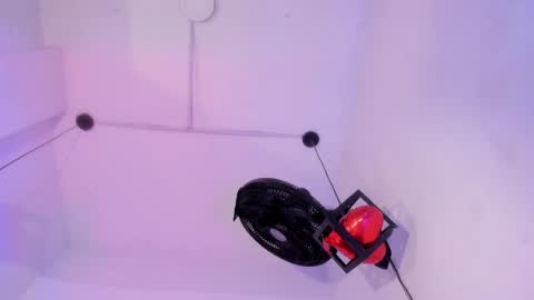 Snapshot of criss_zuri chatting on 05-16-26, 12:48 criss_zuri online show from 05-16-26, 12:48