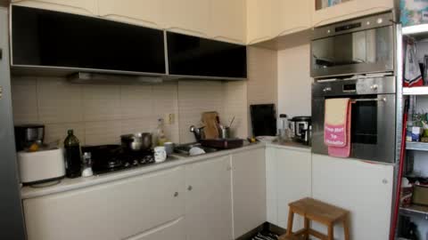 Twitter Christinne p online show from 02-11-25, 09:53