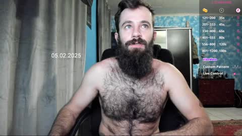 Snapshot of crissstud chatting on 02-05-25, 05:20 Criss online show from 02-05-25, 05:20