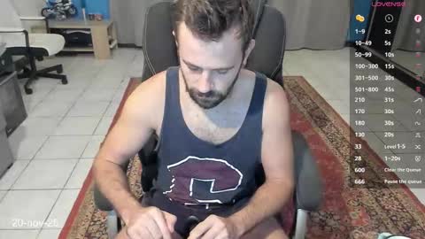 Snapshot of crissstud chatting on 11-20-25, 04:12 Criss online show from 11-20-25, 04:12