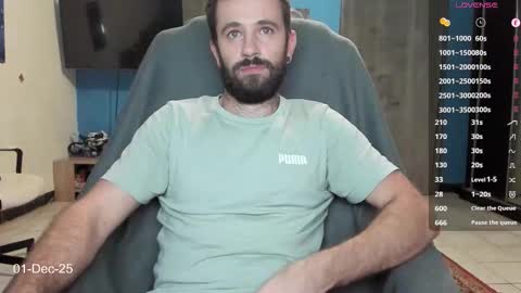 Snapshot of crissstud chatting on 12-01-25, 07:30 Criss online show from 12-01-25, 07:30