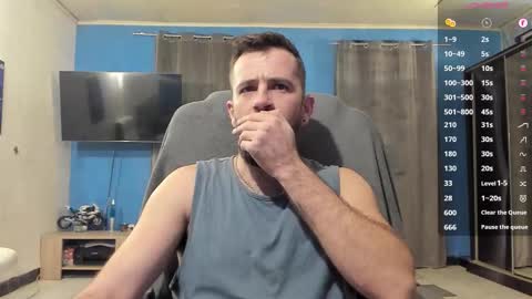 Snapshot of crissstud chatting on 12-21-25, 04:30 Criss online show from 12-21-25, 04:30