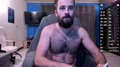 Snapshot of crissstud chatting on 01-18-26, 05:55 Criss online show from 01-18-26, 05:55