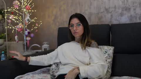 crissy_love online show from 01-19-25, 06:10