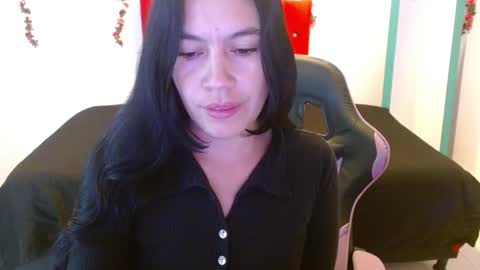 cristal541658 online show from 02-17-26, 12:45