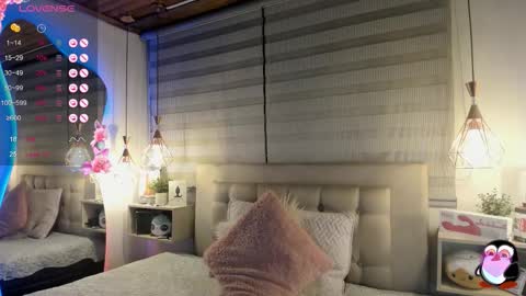 Snapshot of cristal__hot_1 chatting on 11-02-25, 04:04 Cristal online show from 11-02-25, 04:04