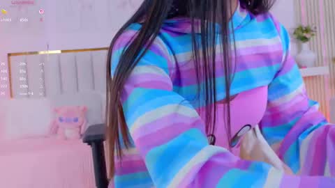 Snapshot of cristal_bunny chatting on 10-03-25, 12:29 Cristal  online show from 10-03-25, 12:29