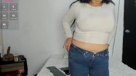 Cristal yours Milf online show from 06-10-26, 01:21
