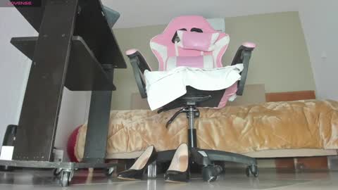 Cristal online show from 01-30-25, 03:29