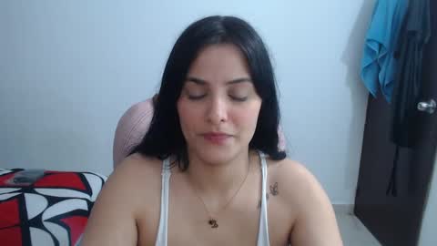 Snapshot of cristal_hot07 chatting on 02-27-25, 06:07 Cristal online show from 02-27-25, 06:07