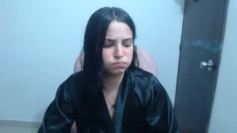 Snapshot of cristal_hot07 chatting on 02-28-25, 07:26 Cristal online show from 02-28-25, 07:26