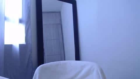 Snapshot of cristal_sexyboobs_ chatting on 12-01-24, 04:29 Cristal  online show from 12-01-24, 04:29